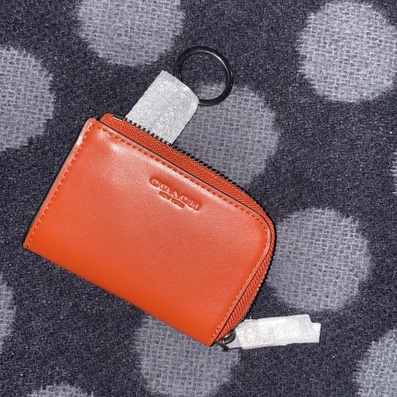 Coach L-Zip Card Case - Picture 3 of 3